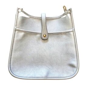 Corbyn Vegan Messenger Bag (11”H x 11”W x 3”D)